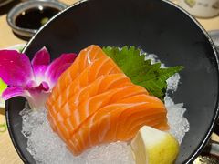 -万岁料理回转寿司(华贸店)