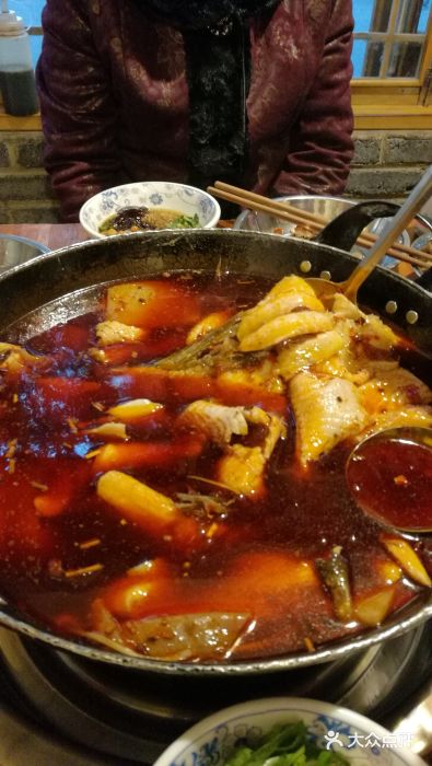 仔耳朵冷锅鱼蛙芋儿鸡(莲花东路店)图片