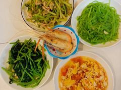 -鲸育宝宝月嫂(徐汇店)