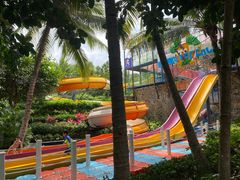 -三亚湾海居铂尔曼度假酒店