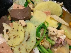 -万记麻辣烫国展总店
