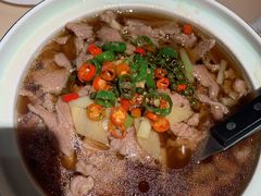 黑蒜鲜鸡汤-鼎泰丰(当代商城店)