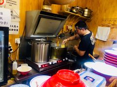 -老龙亭拉面店