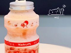 满瓶芭乐养乐多-喜茶(北京五棵松华熙店)