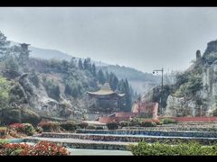 -彩色沙林风景区