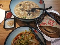 -秦晋味道脆皮肉夹馍(金茂湾店)
