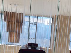 -粤尚腾香居中餐厅(首都机场希尔顿店)