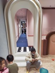 -奈尔宝家庭中心·亲子餐厅(北京东坝万达店)