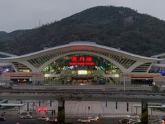 -莫泰酒店(厦门万象城火车站地铁站店)