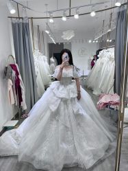 -愫·婚纱礼服馆(河东店)