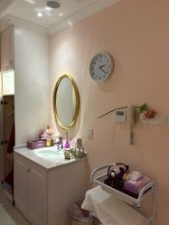 -蕾蕾美颜美容美体