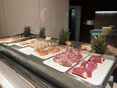牛扒-广州花园酒店-凌璇阁360度高空海鲜自助餐CAROUSEL