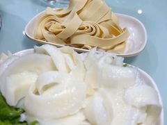 -刘少华贵州小黄牛·鲜牛肉火锅(总店)