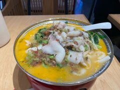鱼片豆米鲜蔬锅-喜家德虾仁水饺(东方宝泰店)