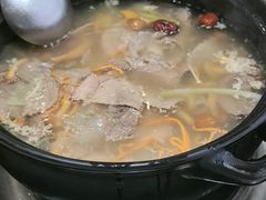 -九寨特色牦牛肉汤锅 羊肉汤锅