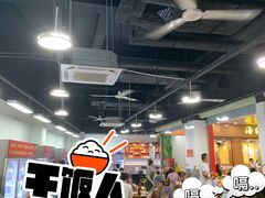 大堂-灌县老妈砂锅串串香(万科红生活广场店)