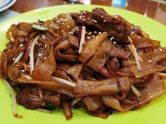 干炒牛河-小龍鳳餐室(番禺路店)