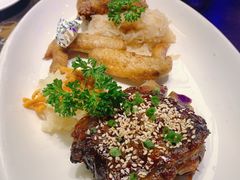 肋排鸡翅鸭腿拼盘-MOSSO德国餐厅·音乐酒吧(环宇荟店)