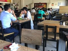 大堂-范贤光鸡公煲(平乐园总店)