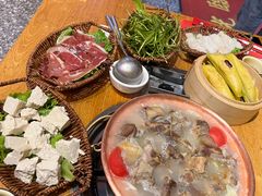 -阿婆情腊排骨火锅(金虹路店)