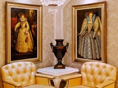 -世博源公馆·本帮融合菜·主题包厢·江景餐厅