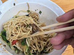 -酒都燃面(龙湾店)