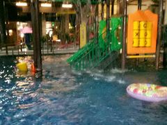 -泉城欧乐堡戏水湾艺术养生温泉