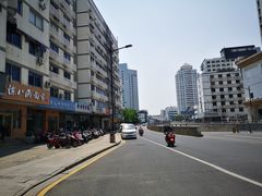 -陈八两面家(华孚写字楼店)