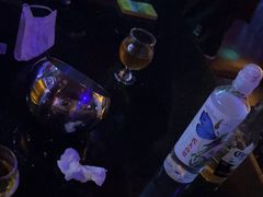 -温莎KTV(珠江路店)