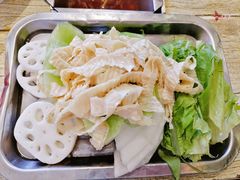 蔬菜拼盘-老徐烧烤涮肚(交道口店)