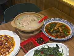 -张太婆老妈蹄花川菜馆·中华餐饮老字号(望平街店)