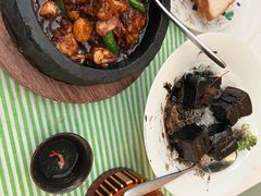 -桂满陇·手作小笼包&江南叫花鸡(中山公园店)