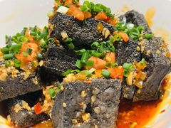 -湘力力小院·鱼汤泡饭(枫林路店)