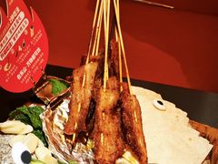 -何师烧烤·香辣蟹·川菜·30年老品牌(太古里旗舰店)