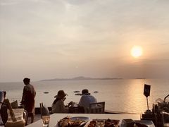 -网红落日悬崖餐厅 The Sky Gallery