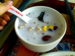 -海口骑楼小吃街