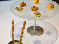 petit&nbsp;four-Le Comptoir de Pierre Gagnaire