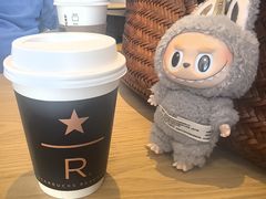 -星巴克臻选(威海威高广场店)