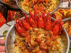 -龙巢盱眙龙虾·牛蛙·烧烤宵夜(八卦岭店)