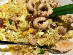 菠萝炒饭-默加东南亚美食(大宁音乐广场店)