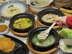 -馋三尺蟹粉小笼(人民广场店)