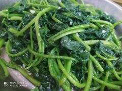 蒜蓉番薯叶-成惠食府(赤岗店)