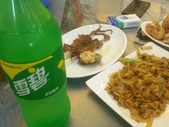 -覃记海鲜美食餐厅