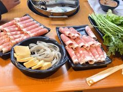 -呷哺呷哺 黄金牧场 (阳泉滨河新天地店)