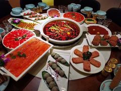 -憨石匠鲜菜火锅(沙坪坝融汇温泉店)