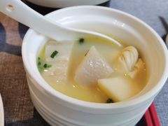 -HOMES上海本帮菜(襄阳公园店)