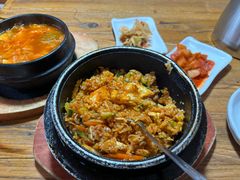 -百年石锅饭·朝鲜族传统民餐