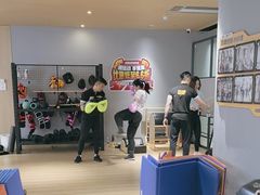 -超鹿运动(五四路恒力城店)