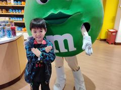-m豆巧克力世界(上海世茂广场店)