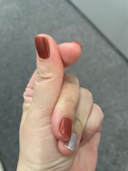 -刘娟美甲沙龙